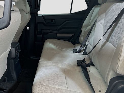 New 2026 Toyota 4Runner SR5 AWD/4WD image 21