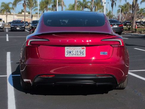 Used 2024 Tesla Model 3 Performance image 8