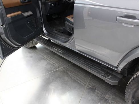 Used 2023 Ford Bronco Outer Banks AWD/4WD image 36
