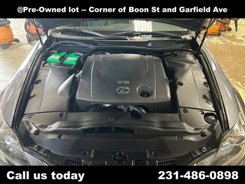 Used 2012 Lexus IS 250 AWD w/ Premium Pkg Value Edition image 10