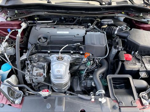 Used 2017 Honda Accord Sport image 28