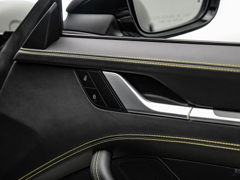 Used 2024 Porsche 911 Turbo S image 87