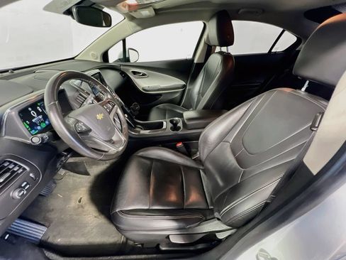 Used 2015 Chevrolet Volt Premium w/ Premium Trim Package FWD image 12