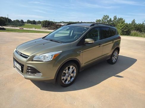 Used 2013 Ford Escape SEL AWD/4WD image 3