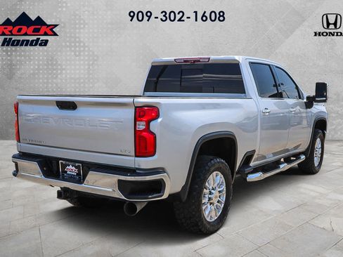 Used 2021 Chevrolet Silverado 2500 LTZ w/ LTZ Plus Package AWD/4WD image 6