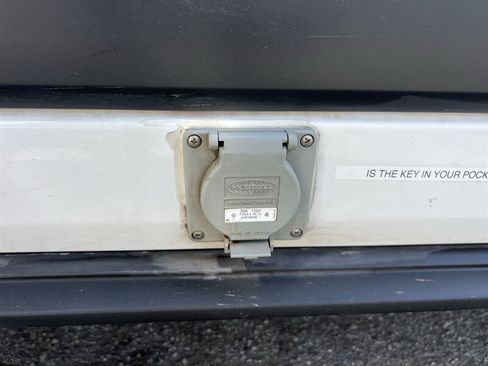 Used 2021 Ford Transit 150 Medium Roof RWD image 17