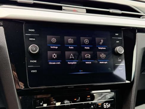 Used 2023 Volkswagen Arteon SE FWD image 28