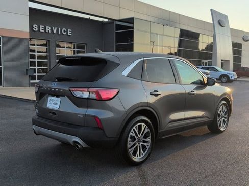 Certified 2022 Ford Escape SEL image 5