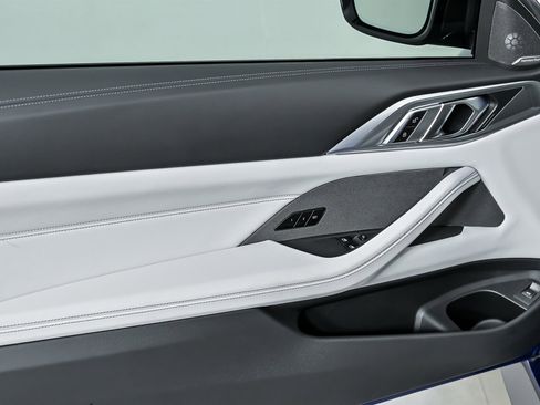 Used 2023 BMW M4 xDrive Competition w/ M Carbon Exterior Package image 18