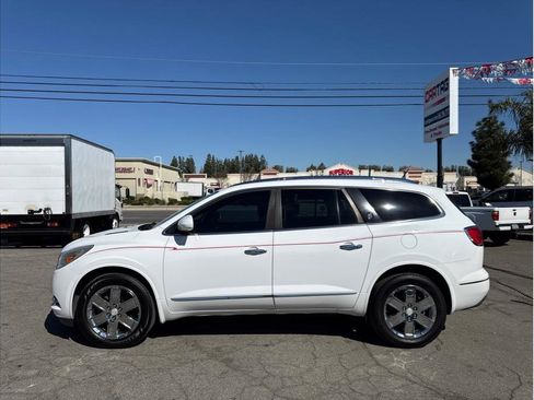 Used 2017 Buick Enclave Leather image 19