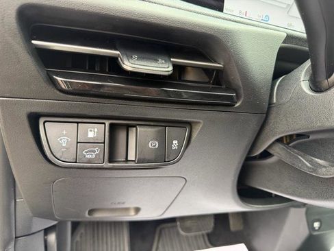Used 2023 Kia EV6 Wind RWD image 28