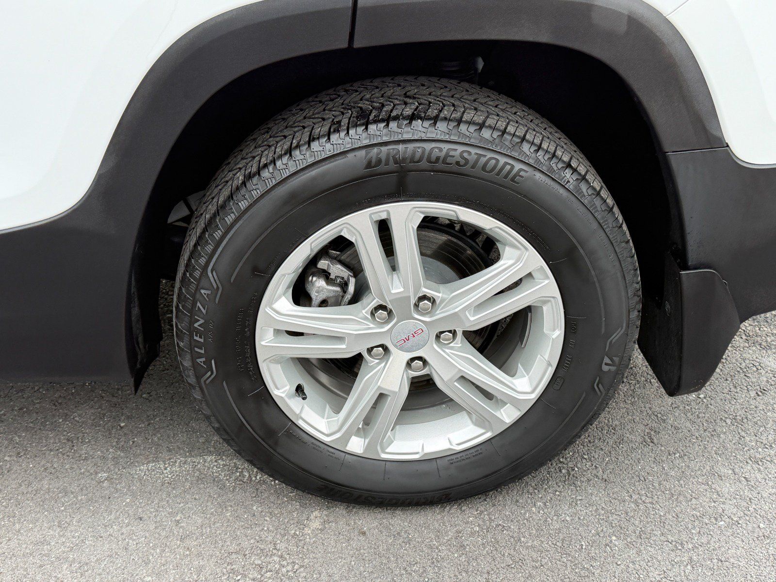 Certified 2024 GMC Terrain SLE w/ Driver Convenience Package AWD/4WD image 10