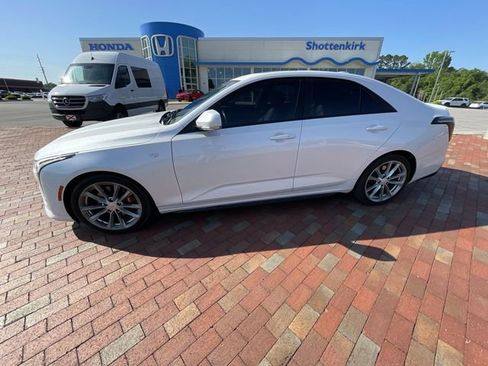 Used 2023 Cadillac CT4 Sport RWD image 13