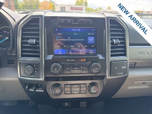 Used 2022 Ford F250 XLT w/ XLT Premium Package AWD/4WD image 24