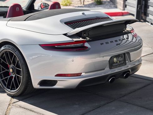 Used 2019 Porsche 911 Carrera GTS image 9