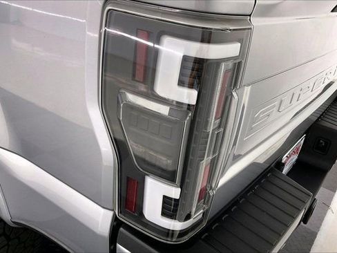 Used 2020 Ford F250 Lariat image 28