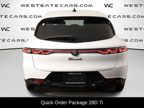 Used 2024 Alfa Romeo Tonale Ti AWD/4WD image 4