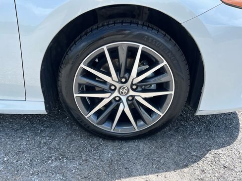 Used 2024 Toyota Camry XLE w/ Navigation Package FWD image 40