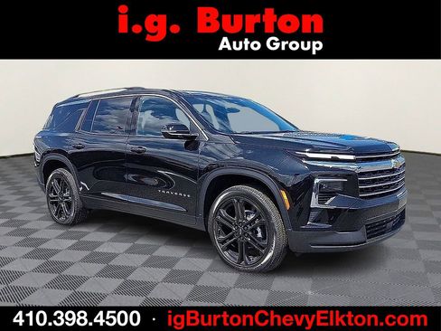 New 2026 Chevrolet Traverse LT w/ Driver Confidence Package AWD/4WD image 1