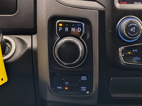 Used 2019 RAM 1500 Express w/ Express Value Package AWD/4WD image 33