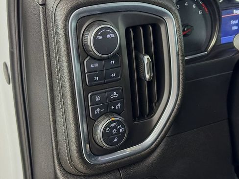 Used 2020 Chevrolet Silverado 1500 LT Trail Boss AWD/4WD image 11