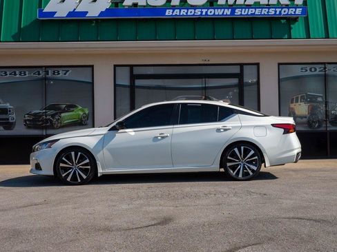 Used 2020 Nissan Altima 2.5 SR w/ Premium Package FWD image 5
