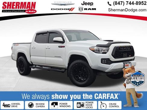 Used 2018 Toyota Tacoma TRD Sport w/ Technology Package image 1