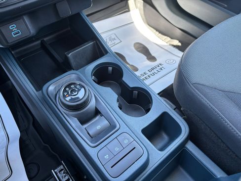 Used 2024 Ford Maverick XL image 11