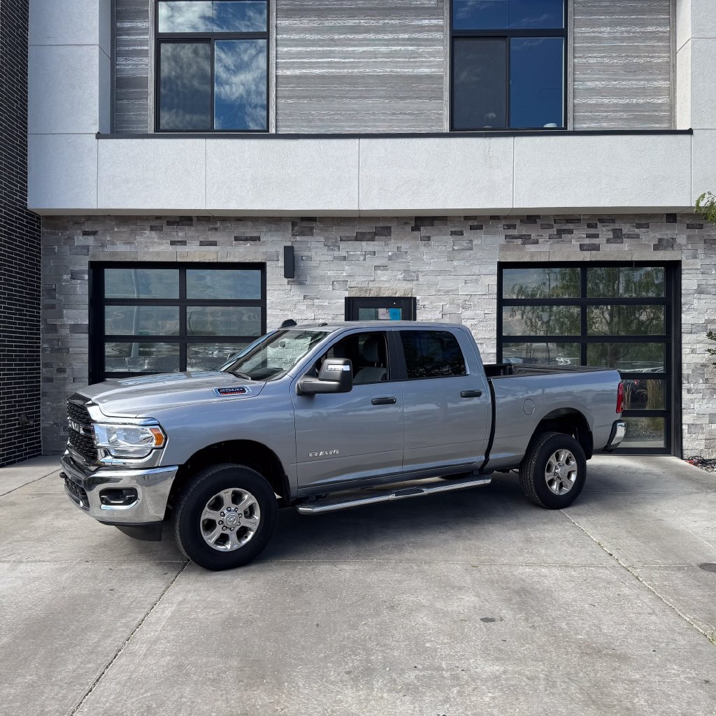 Used 2024 RAM 2500 Big Horn w/ Level 2 Equipment Group AWD/4WD image 7
