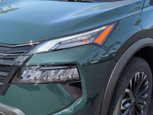 New 2026 Nissan Rogue Dark Armor FWD image 8