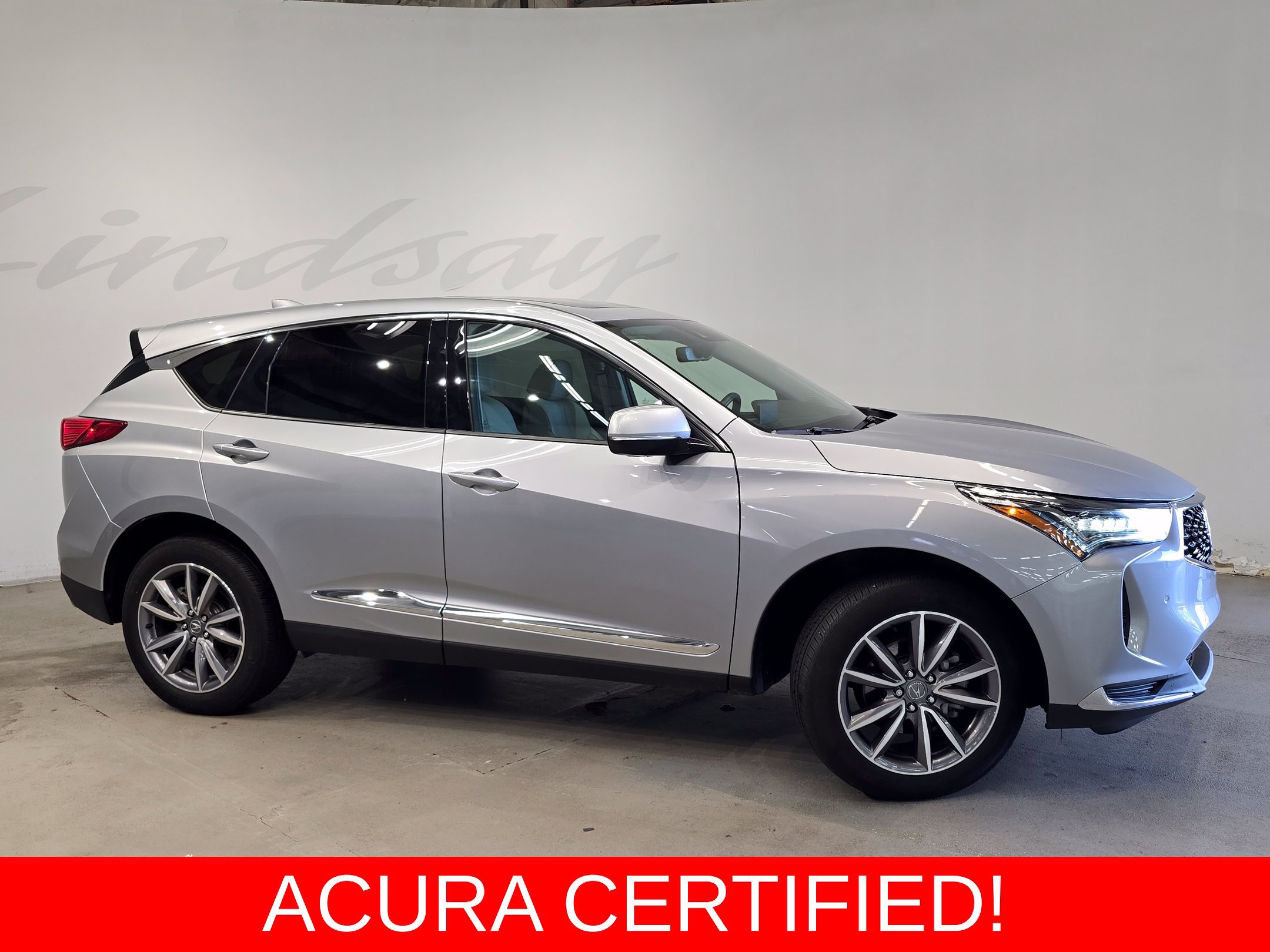 Certified 2023 Acura RDX w/ Technology Package AWD/4WD image 3