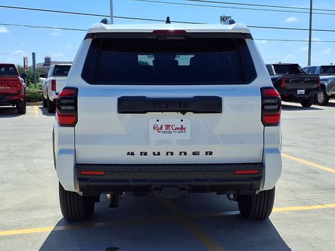 Certified 2026 Toyota 4Runner SR5 AWD/4WD image 6