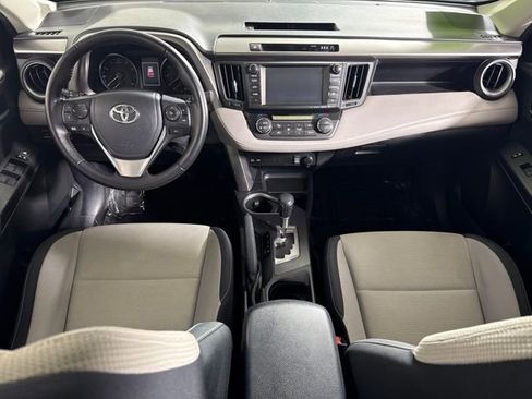 Used 2017 Toyota RAV4 XLE image 27