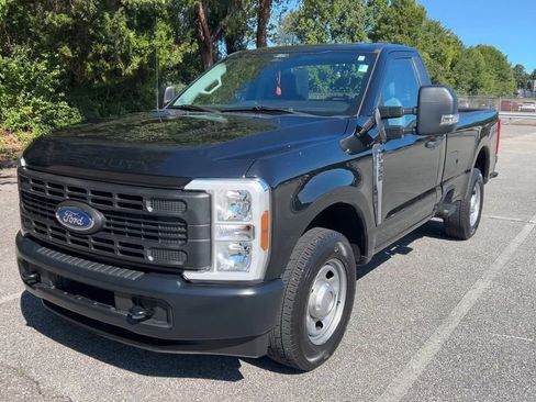 Used 2024 Ford F350 XL w/ Camper Package image 26