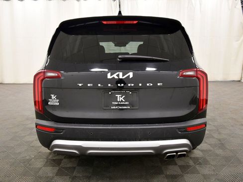 Used 2022 Kia Telluride EX w/ EX Premium Package image 6