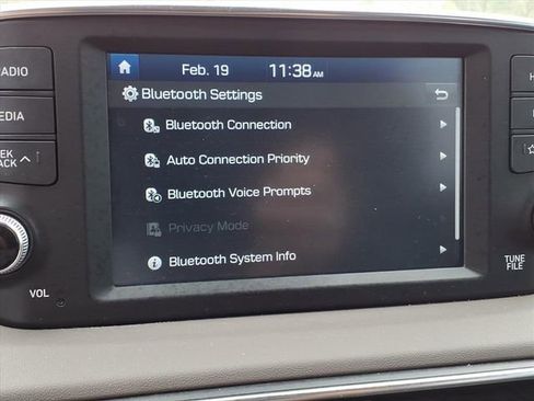 Used 2019 Hyundai Santa Fe SEL image 9