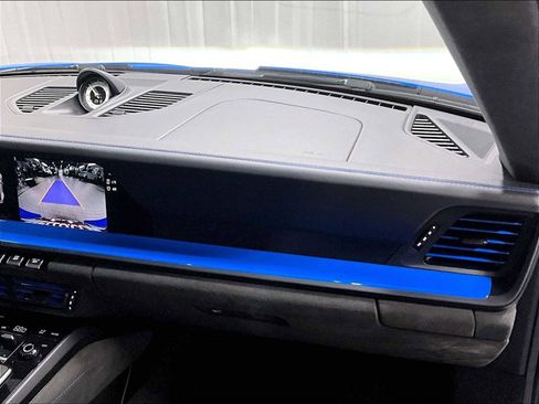 Used 2022 Porsche 911 GT3 image 27