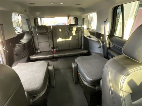 Used 2019 GMC Yukon Denali w/ Open Road Package image 15