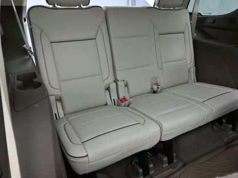 Used 2022 GMC Yukon Denali image 40