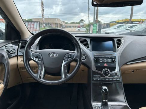 Used 2016 Hyundai Azera Limited FWD image 19