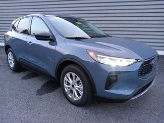 New 2026 Ford Escape Active w/ Tech Pack #1 FWD video 1