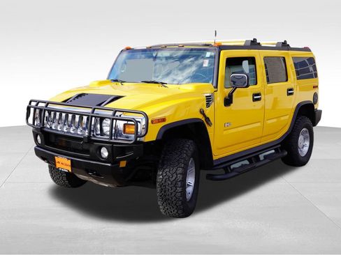 Used 2004 HUMMER H2 w/ Preferred Equipment Group image 11