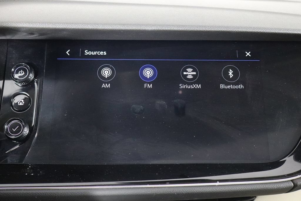 Used 2023 Buick Envision Avenir FWD image 32