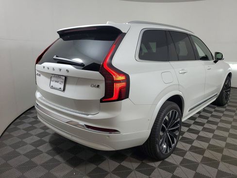 Used 2025 Volvo XC90 B6 Plus w/ Protection Package Premier AWD/4WD image 6