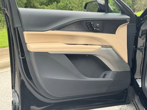 New 2025 Cadillac Lyriq Sport w/ Nappa Leather Package image 17