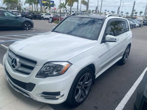 Used 2015 Mercedes-Benz GLK 350 2WD image 1