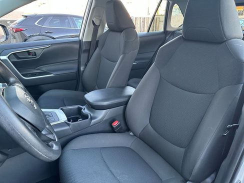 Used 2025 Toyota RAV4 LE image 35