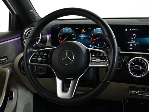 Used 2021 Mercedes-Benz A 220 image 10