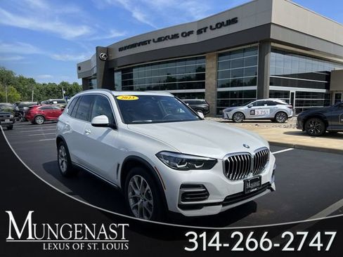 Used 2023 BMW X5 xDrive40i w/ Premium Package AWD/4WD image 1