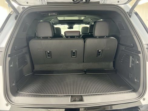 New 2026 Chevrolet Traverse RS w/ LPO, Floor Liner Package AWD/4WD image 26